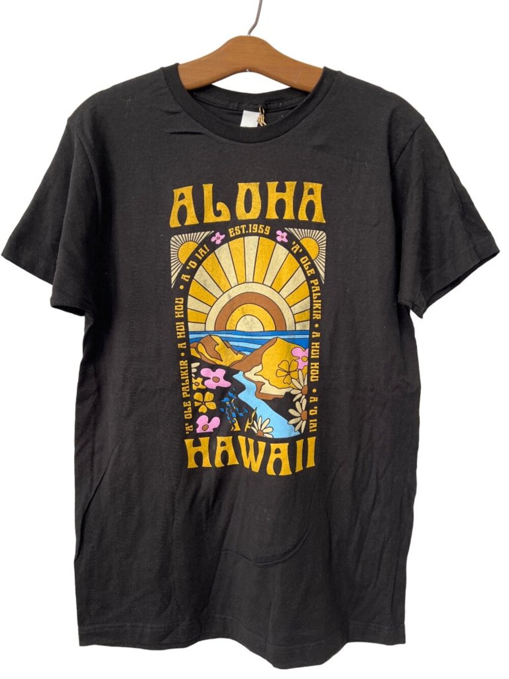 Good Land Supply Co. Graphic Tee Medium Aloha Hawaii Shirt Black Cotton Tee NEW
